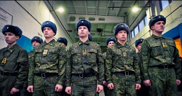 战略导弹|普京深夜接到急电，大批内卫部队紧急出动，最信任心腹手下被逮捕