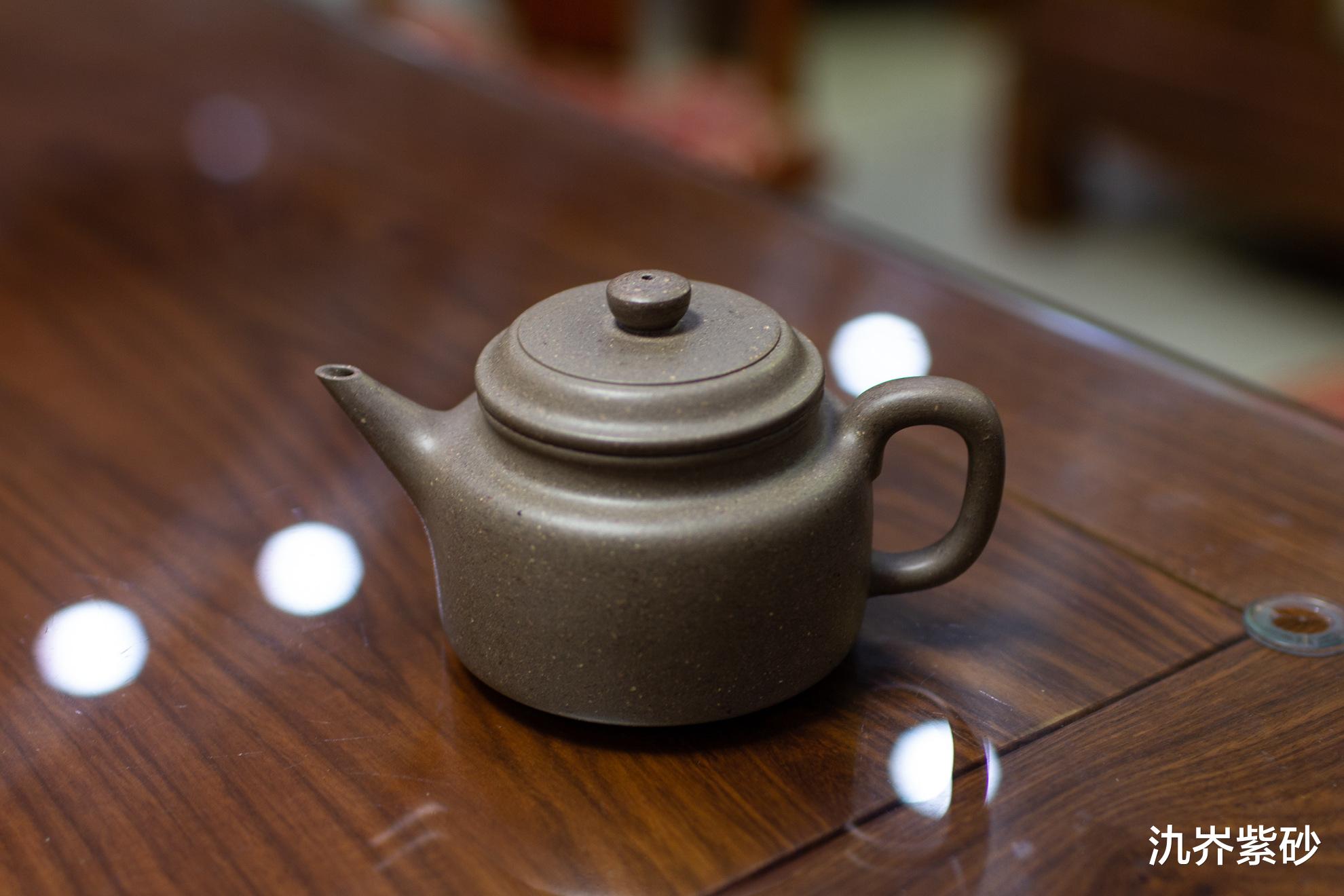 菩提|想不通：为什么别人的紫砂壶包浆养得既快又好！难道泥料不如人？