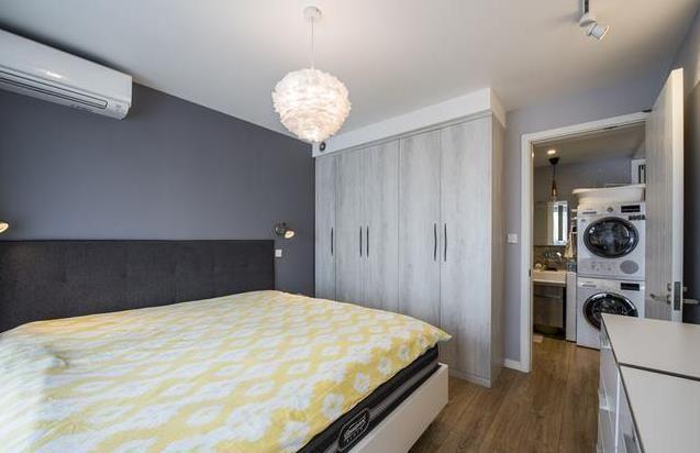 |晒晒套内面积88㎡的两居室新房,灯具和收纳柜好看又有想法