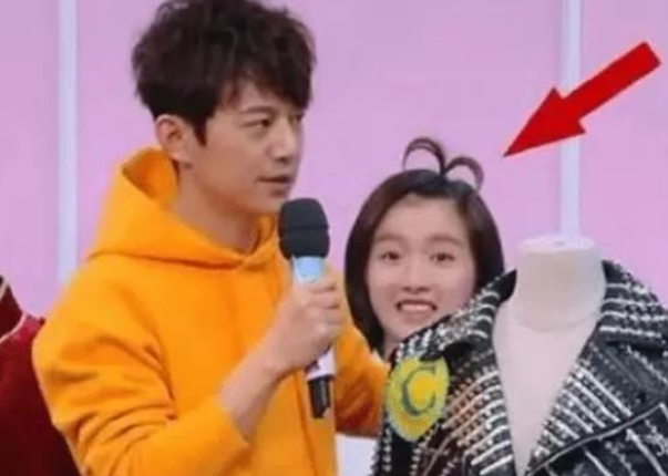 主持人|唯一个被踢出《快本》的主持人，为上镜不顾一切，何炅想圆场都难