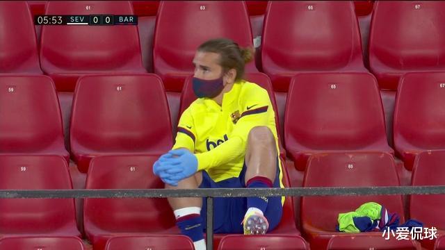 梅西:内讧!梅西赛后与锋线搭档爆发激烈争吵 另一主力也让梅球王不爽