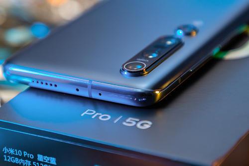 华为|买选华为还是小米?线下店老板的回答很实在,一针见血说到心坎了