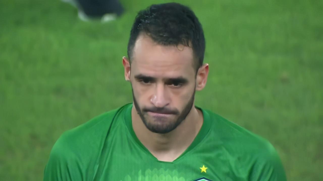 广州恒大|恒大砍鲨战术奏效，国安教练调整拖沓，两队核心不在同一档次！