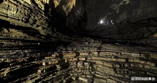 『神秘洞穴』史前文明仅限于传说？2块金属板和一个神秘洞穴有望改变人类历史