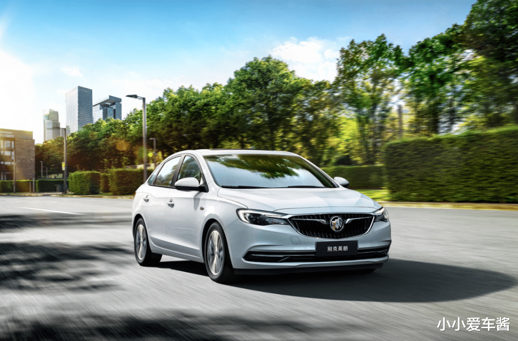 别克英朗|卡罗拉终于遇上强敌！配无钥匙启动搭6AT，油耗5.3升，最关键还难开坏