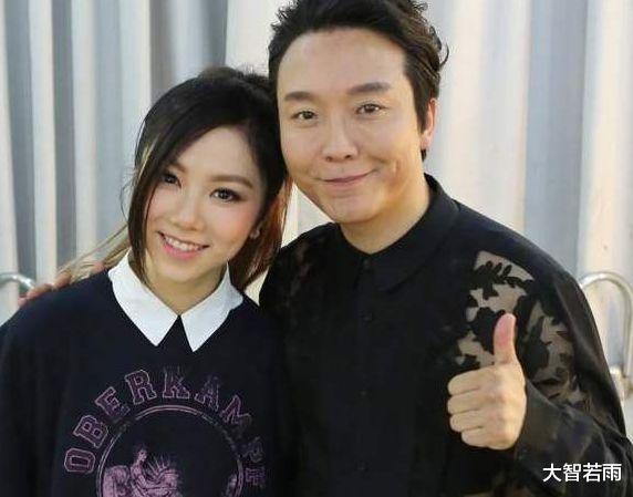 赵薇|李玉刚到底有多渣?成名后抛弃老婆,二婚竟成外国高官女婿
