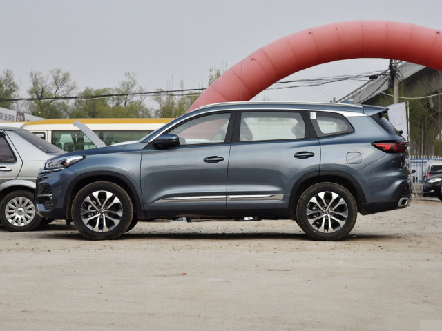 奇瑞瑞虎|瑞虎8够良心，优惠1.6万，7万出头就提中型SUV，还要啥哈弗H6？