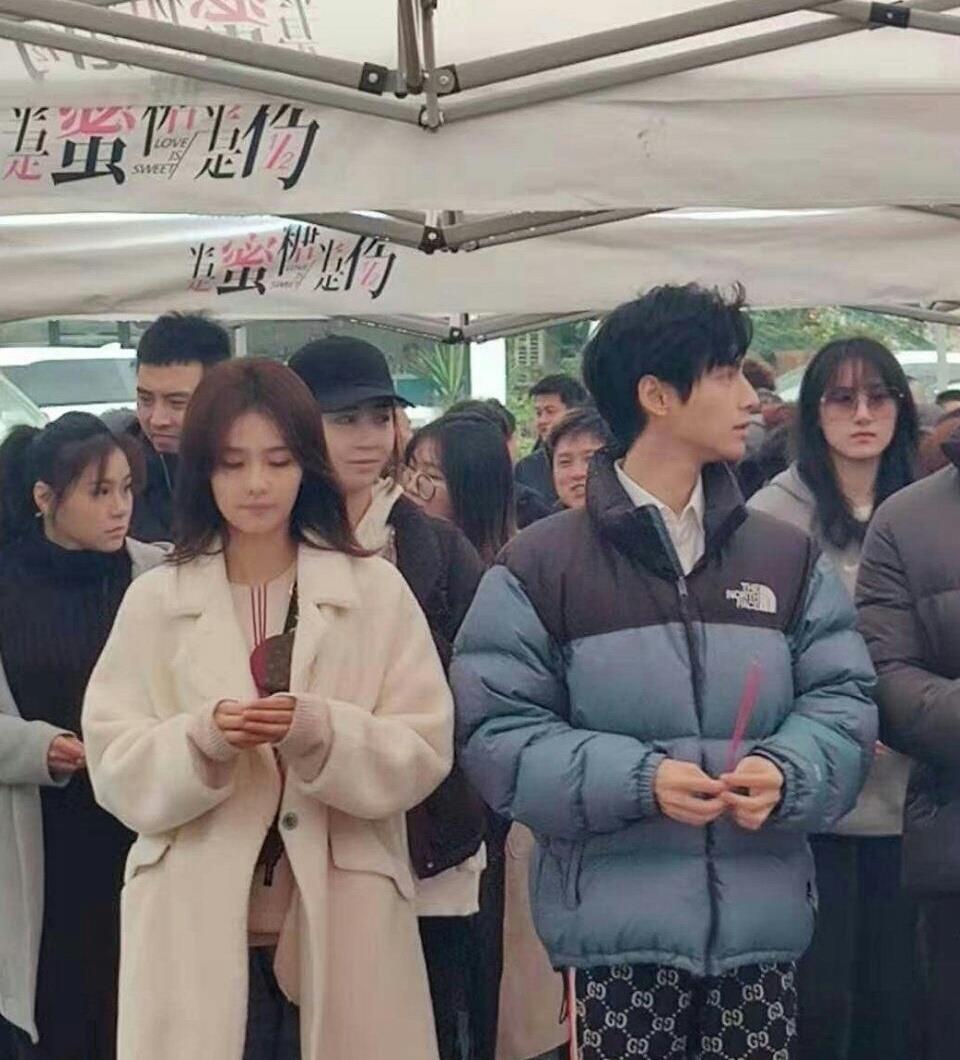 半是蜜糖半是伤|《半是蜜糖半是伤》首播失利，罗云熙2部连扑，袁冰妍开机后辞演