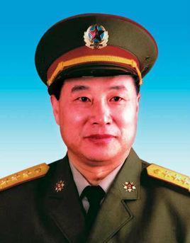 中国人民|1985年后，解放军12集团军政委都有谁？都什么军衔？谁成就大