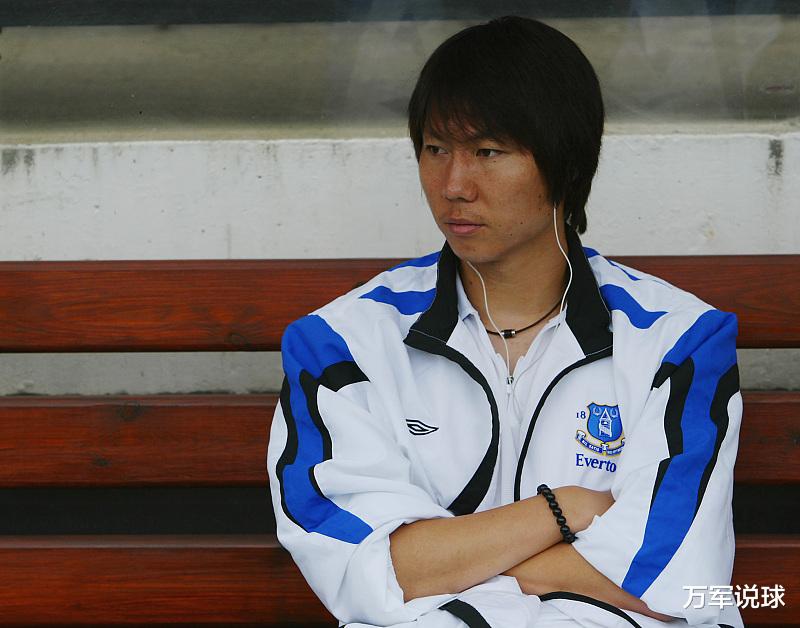 『崔康熙』崔康熙点明国足不强原因，用人强过里皮，李铁如能学习国足会更强