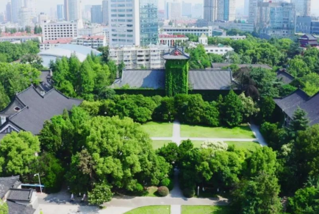 填报志愿|今年高考填报志愿“捡漏王”出现，500多分就上985，诀窍有2个