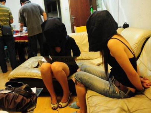 |43岁女子吃东西没钱付账，选择用“身体”偿还，老板：100元3次