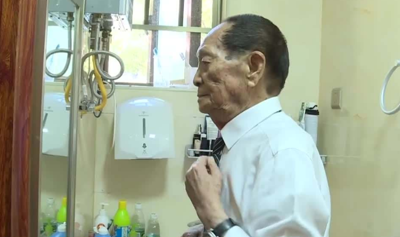 宋丹丹|袁隆平宋丹丹同庆生！一个众星云集排场大，一个撒顶级狗粮羡煞人