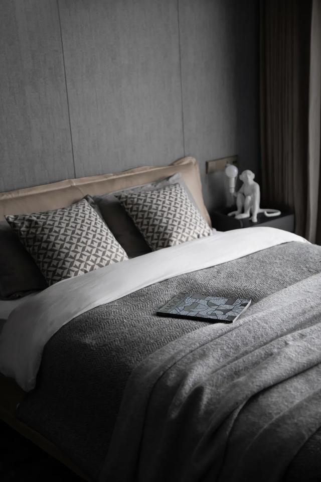 |200㎡精致灰私宅，特立独行的简约空间！