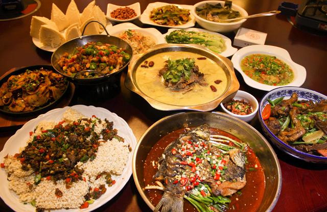 白菜|东北“最硬”的一道菜，连吃几天都吃不完，而且只用来招待贵客！