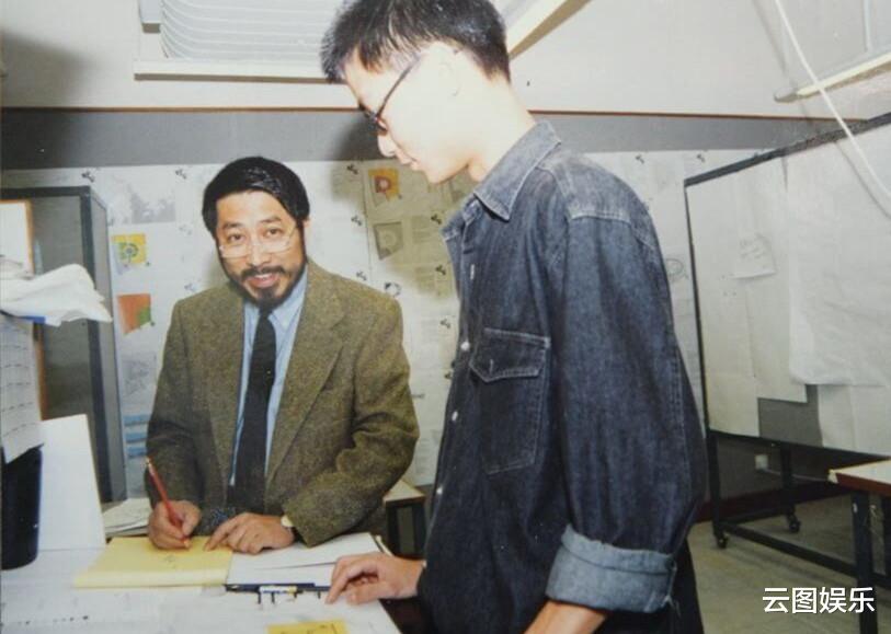 结婚|又一忘年恋！73岁老戏骨与小23岁女友登记结婚，两人都曾离过婚