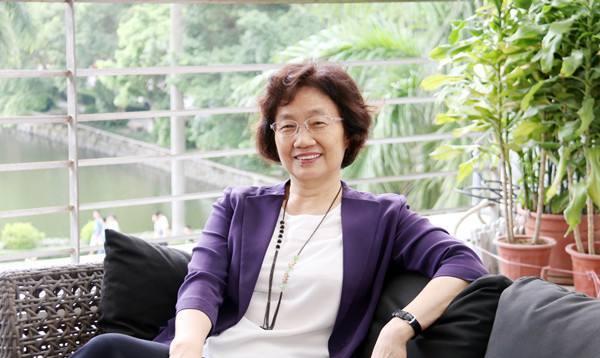 华南理工大学|她是华南理工大学校长，53岁提正厅级，61岁当选院士，今年66岁