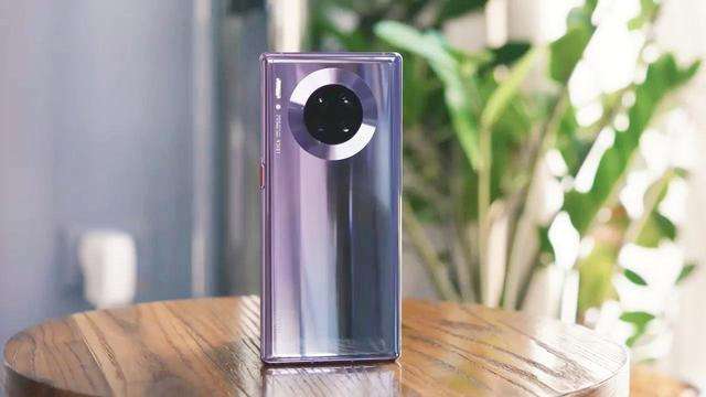 5g手机@手机市场大混战之中，华为Mate30Pro 5G手机大降价，香吗？