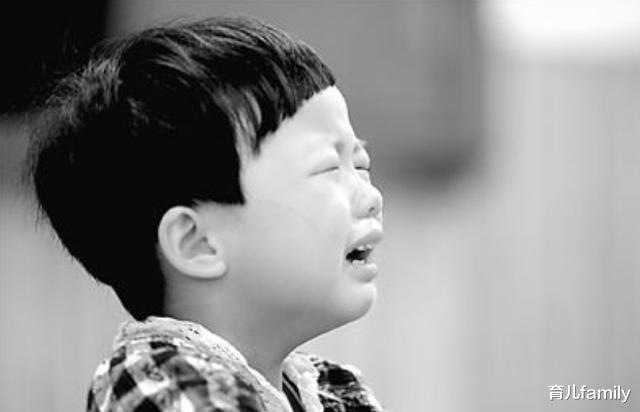 『孤独』小学生100分作文《孤独》,全篇没有“孤独”2字,老师却潸然泪下