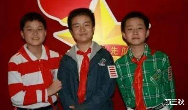 ■\五道杠\少年，因照片红极一时，今泯然众人矣，高考分数477分