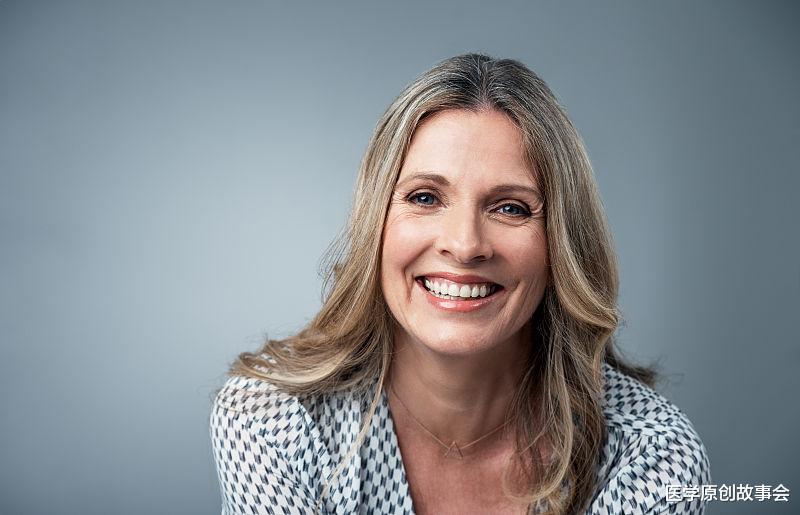 『衰老』女人开始衰老的六大标志,只要没超过三个,恭喜你身体还很健康