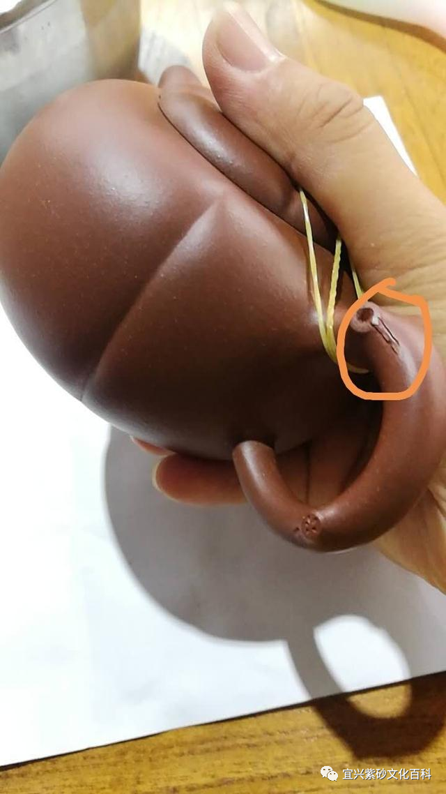 ##紫砂壶出现这样的问题是瑕疵吗？