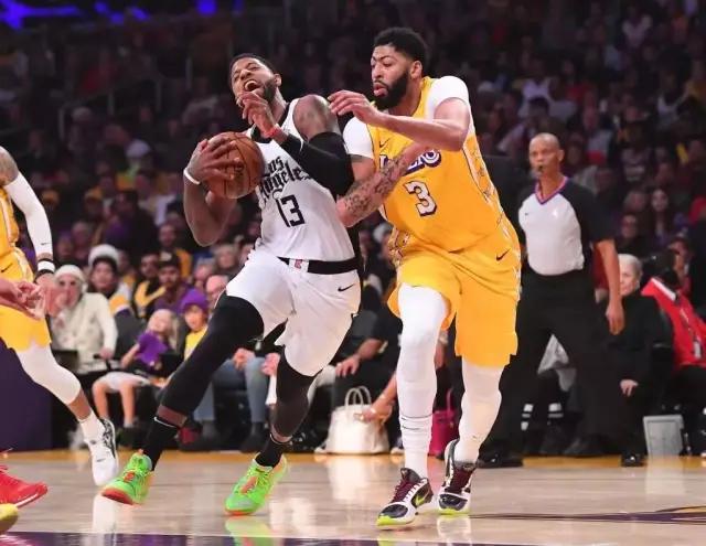 ##篮球的1号位—5号位分别是干什么的？