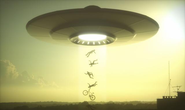 外星人■巴西农民曾被外星人照射，20年后病痛加剧，弥留之际只说三个字！