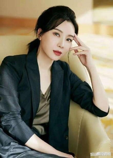 陈数|陈数老公回应搂女生争议：是自己的亲表妹，讨论她儿子学习钢琴