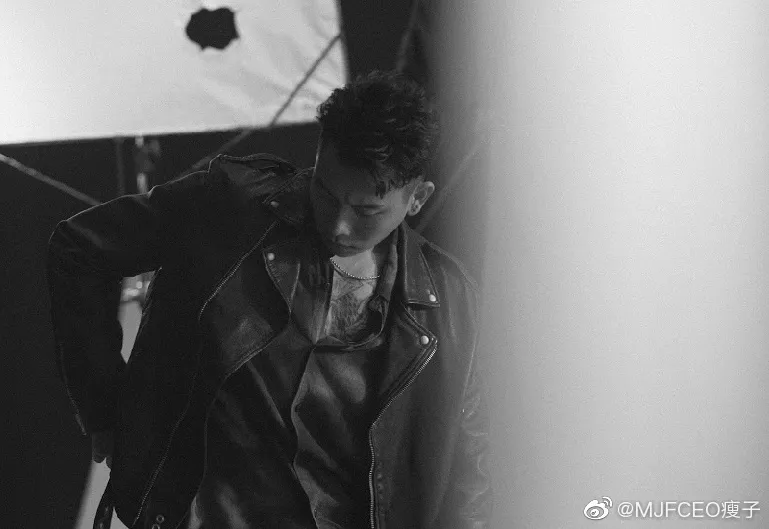 演唱会|开过万人演唱会，当过女团导师