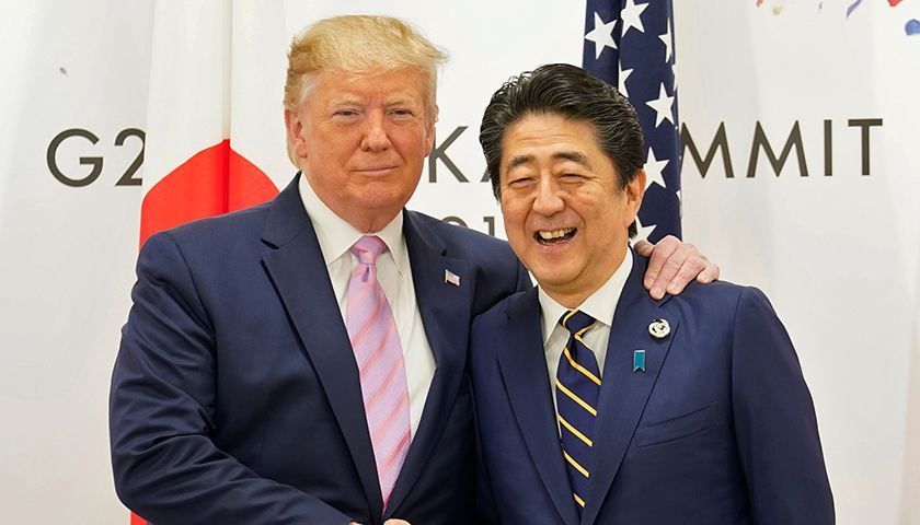 「美国」日本打响了反美第一枪，跟美国正面刚！特朗普怒了！