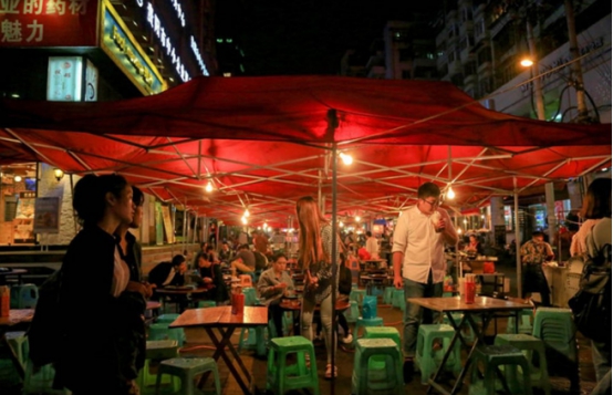 贵阳|贵阳夜市没了，外地游客惜言：再也看不到贵阳热闹夜市街
