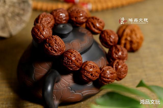 「文玩」这样玩文玩，可能一辈子都玩不红