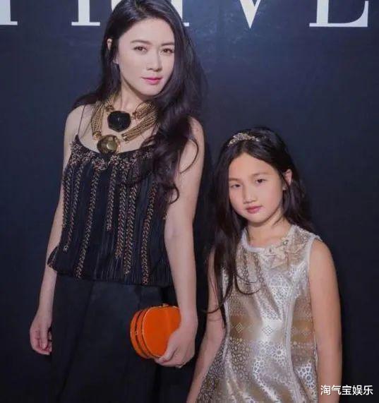 陆毅|她是陆毅苦追4年的女人,豪门老公狱中病逝,如今与女儿复出捞金