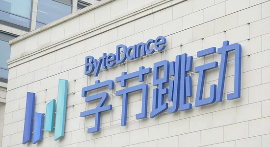 #快手视频#快手状告抖音，索赔500万！董明珠脱离抖音，快手直播卖3.1亿！