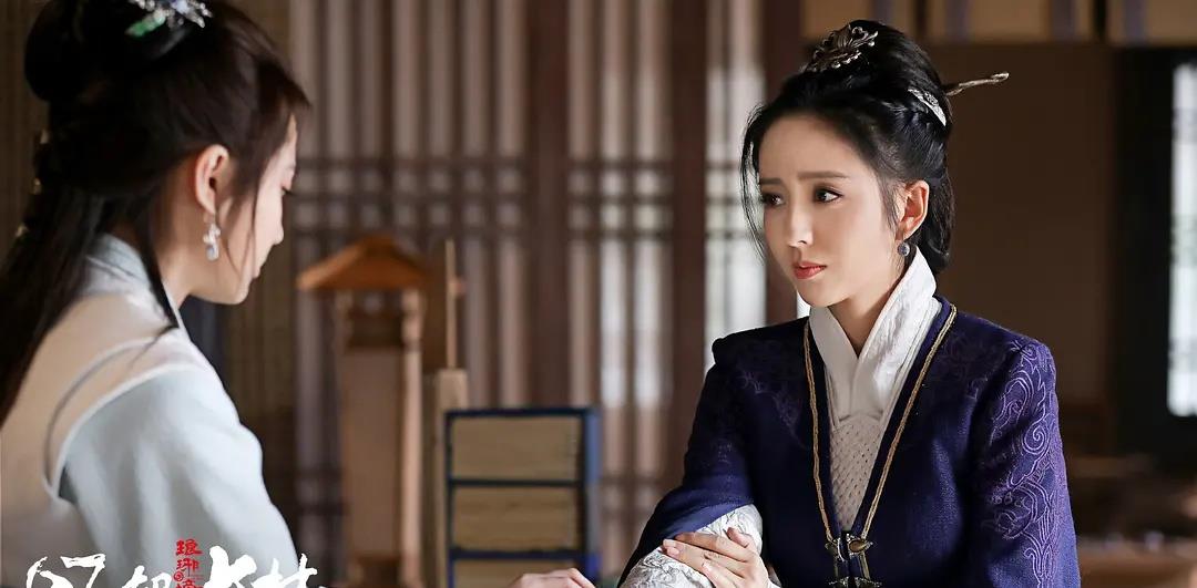「佟丽娅」可惜了佟丽娅的绝美古装造型！这部新剧无限期延播，据说母带被偷