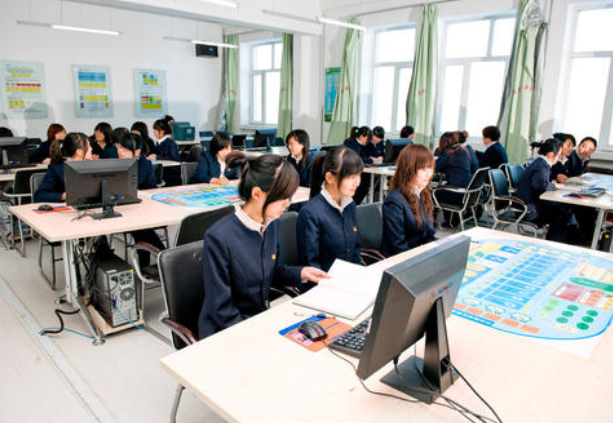 高校|这5大专业亮了“红牌”，毕业生就业率低，有的高校以后可能取消