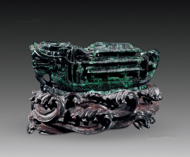 翡翠|翡翠知识讲堂：“铁龙生”翡翠是什么？