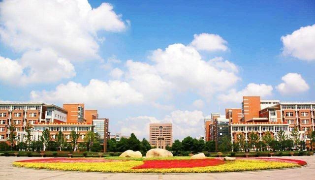 「高校」就业率最高的8所“双非”高校,能够考上,将来不会吃亏!