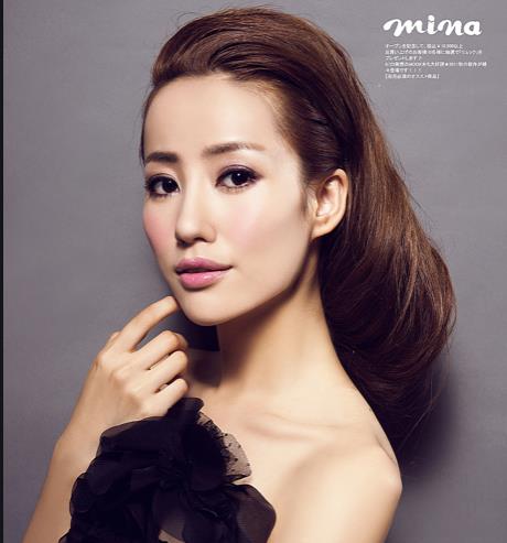 【王思聪】王思聪唯一“砸2亿”都得不到的女人， 嫁比自己小17岁老公， 大玩“母子恋”