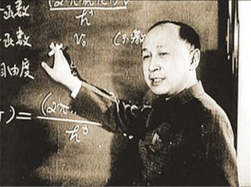 卡门|钱学森96分的试卷曝光,字体清秀堪称“印刷体”,远胜许多书法家