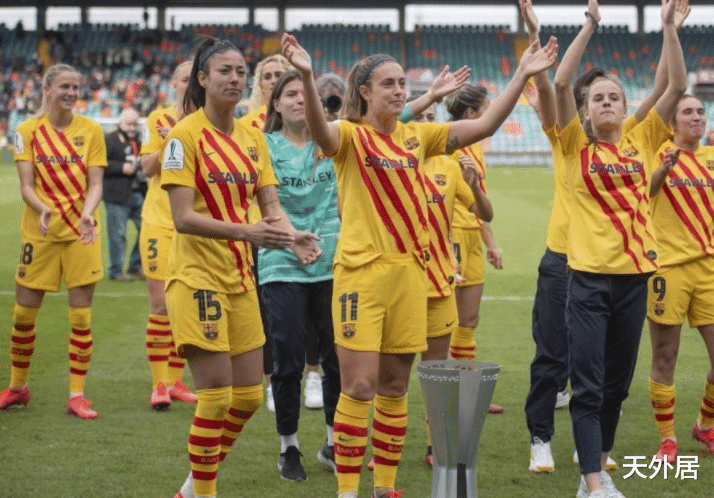 「巴塞罗那」晚上10点，西班牙足协重磅官宣：女足巴萨夺冠+西班牙人保级！
