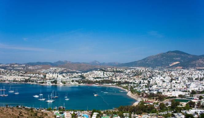 人工岛|中国南海40万吨黄土涌出海面，西方国家大惊：到底发生了什么事？