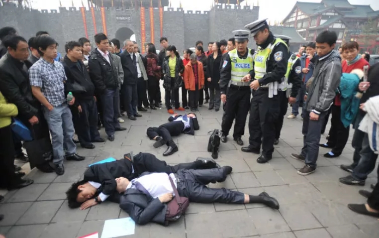 90后|终结“酒桌文化”，靠你们90后了！