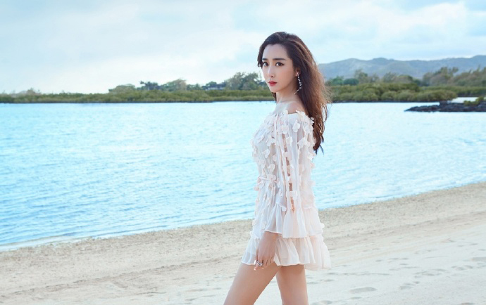 【杜若溪】海边沙滩，美美的你，杜若溪