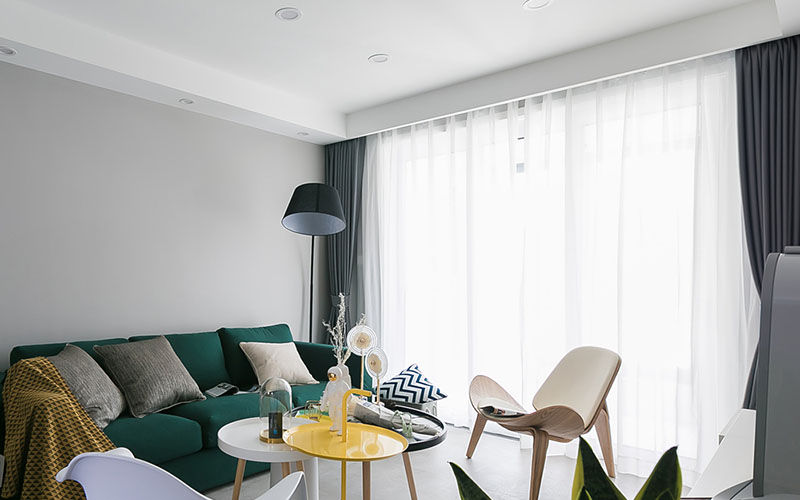 「」三居2厅一厨，极简风装修，充满现代高级格调