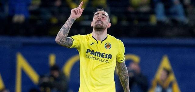 西甲|3-1！巴萨旧将踢疯了！62分钟独造2球，率队登顶西甲，皇马遭打击