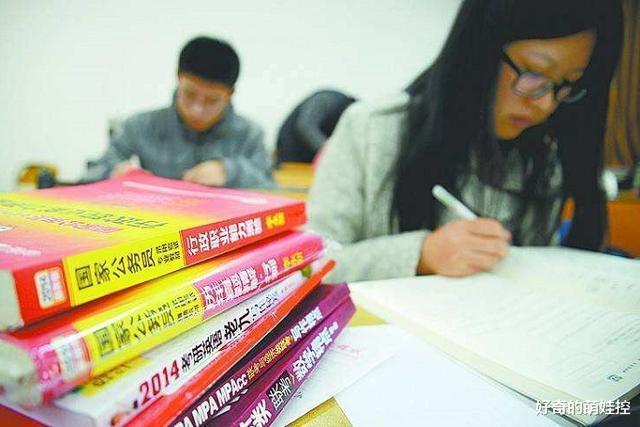 大学|大四学长直言：大学若报考这4大专业，建议攻读“第二学位”