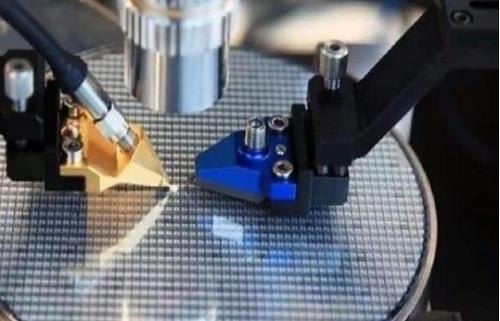 华为|美国断供华为芯片，中科院立刻发声介入，国家队入局能否破局成功