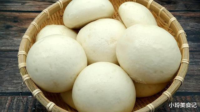 「馒头」想吃馒头自己在家做,不用发面,不塌陷不变形,好吃有嚼劲